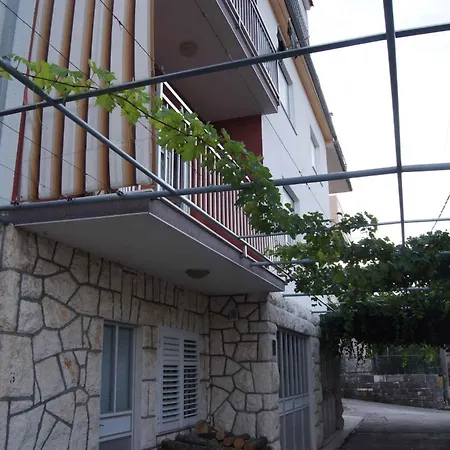 In Mastrinka 7407 Апартаменты